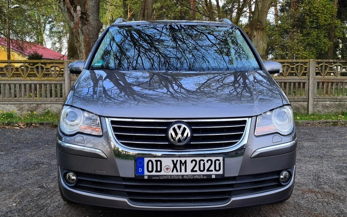 Volkswagen Touran cena 24900 przebieg: 230000, rok produkcji 2008 z Kąty Wrocławskie małe 326